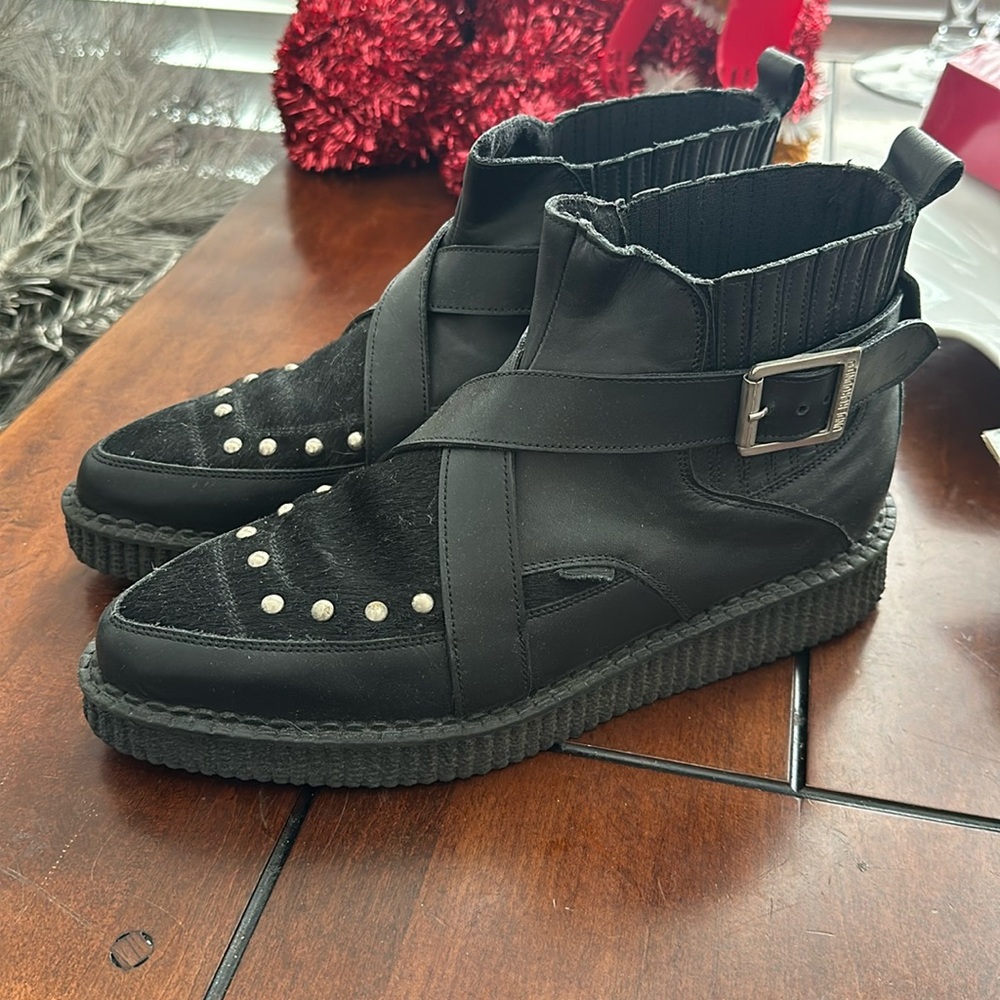Underground creeper pointed Chelsea boot